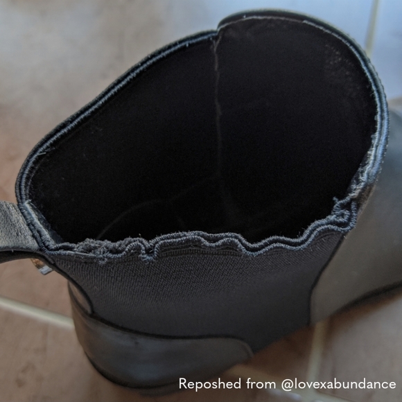 🧡2/$35🧡 Steve Madden boots - Picture 2 of 5